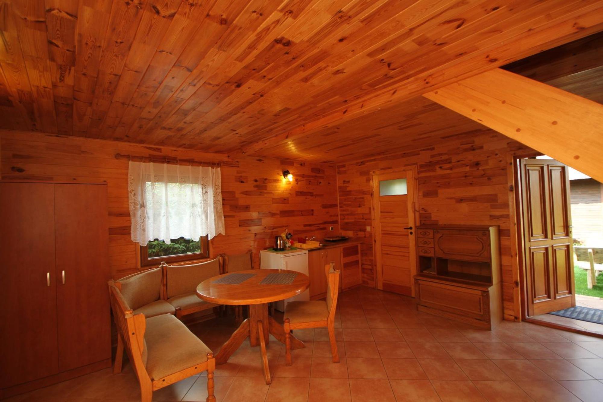 Dworek Leba I Domki Ranczo Itrich Exterior photo